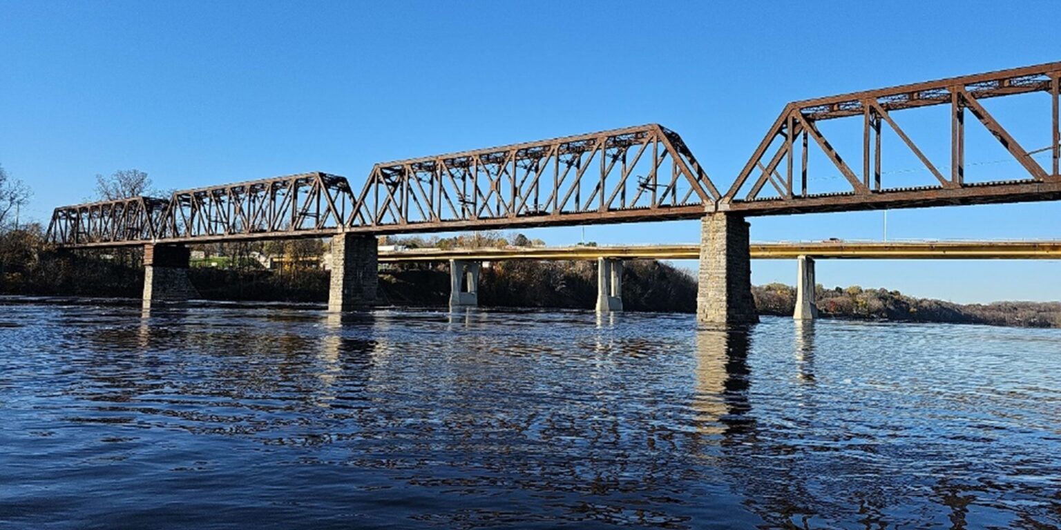 River des Mille Îles at Rail Bridge Crossing 4.